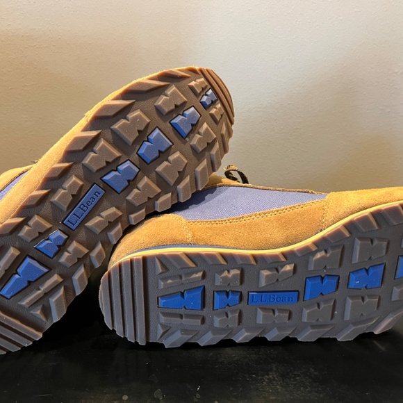 LL Bean Hiking Boots, Women's 11M - Picture 6 of 6